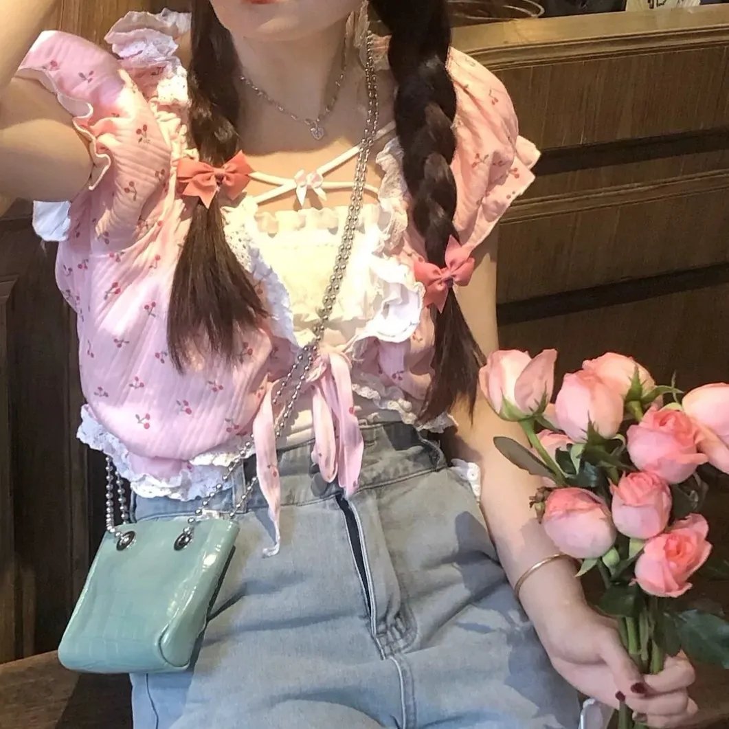 铁塔油花浪漫曲 电影封面